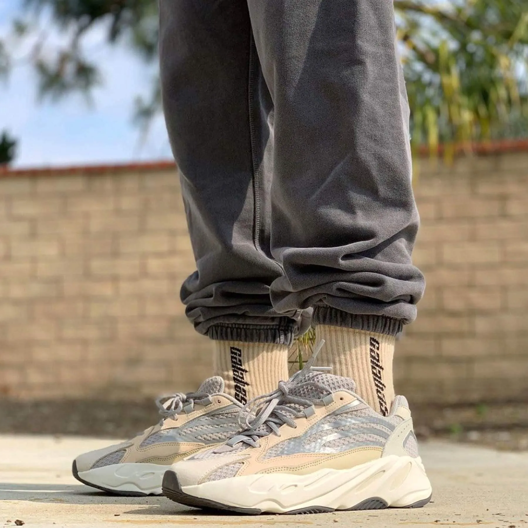 adidas Yeezy Boost 700 V2 'Cream'